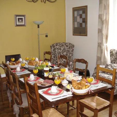 B&B Mam'Zelle La Poule
